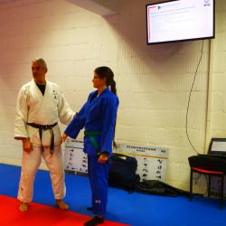 Selbstverteidigungskurs für Frauen