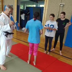 Judo -als Selbstverteidigung- für Menschen mit Sehbeeinträchtigung Judo -als Selbstverteidigung- für Menschen mit Sehbeeinträchtigung