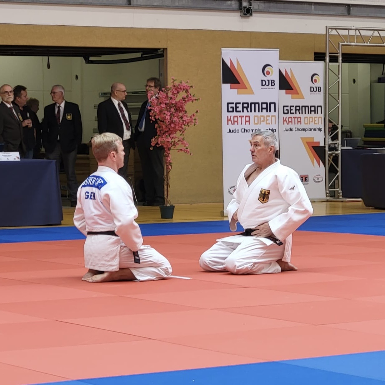 04 7f805eb3 2c94 4fce 9d28 3ac9edbcc6bf